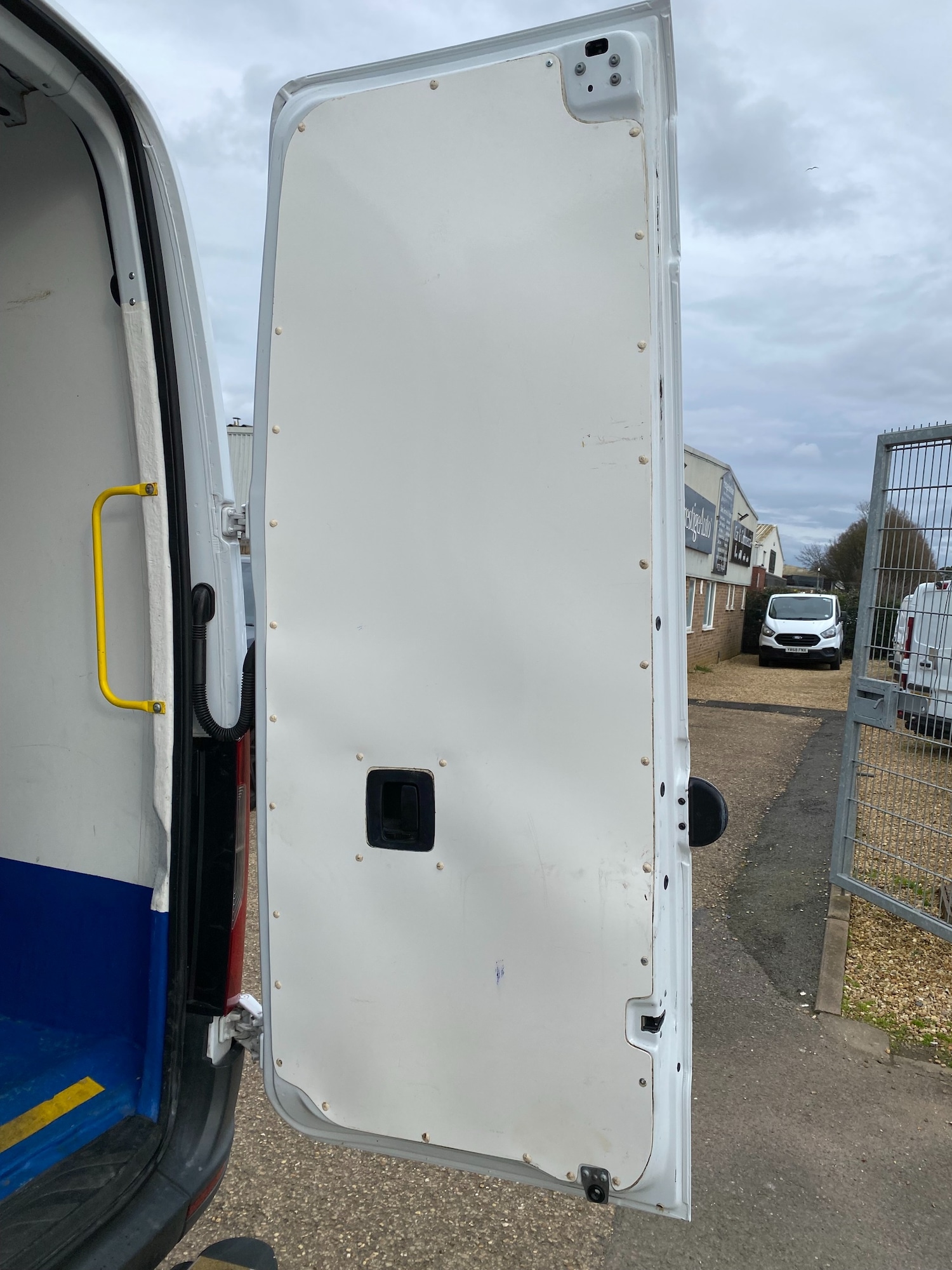 Used Mercedes-Benz Sprinter 2019 for sale - 77704423: Photo 17