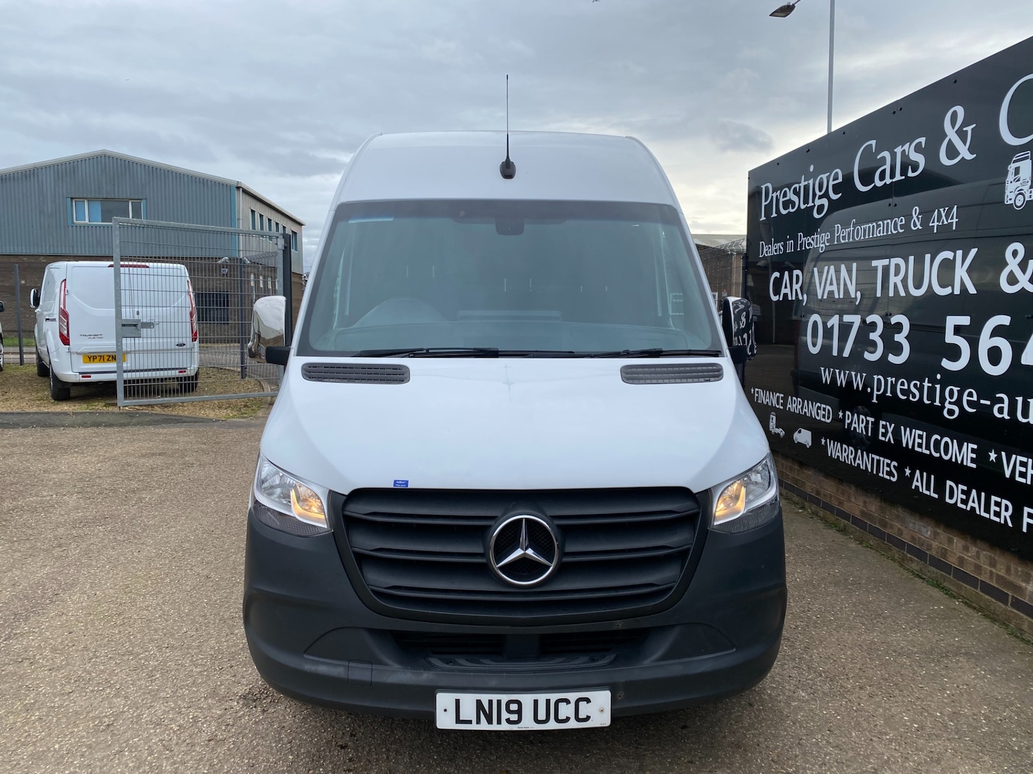 Used Mercedes-Benz Sprinter 2019 for sale - 77704423: Photo 2