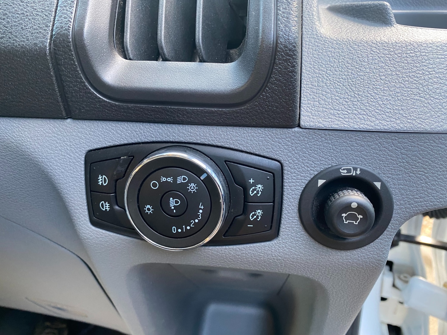 Used Ford Transit 2017 for sale - 76962795: Photo 15