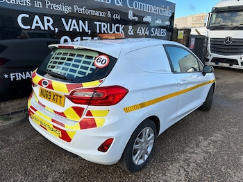 Used Ford Fiesta 2019 for sale - 76879604: Photo