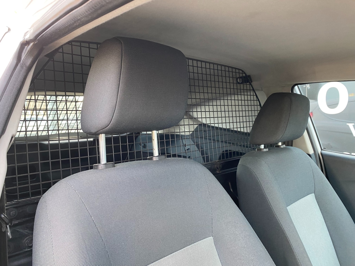 Used Ford Fiesta 2011 for sale - 77883622: Photo 18