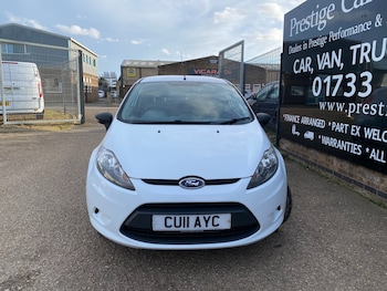 Used Ford Fiesta 2011 for sale - 77883622: Photo