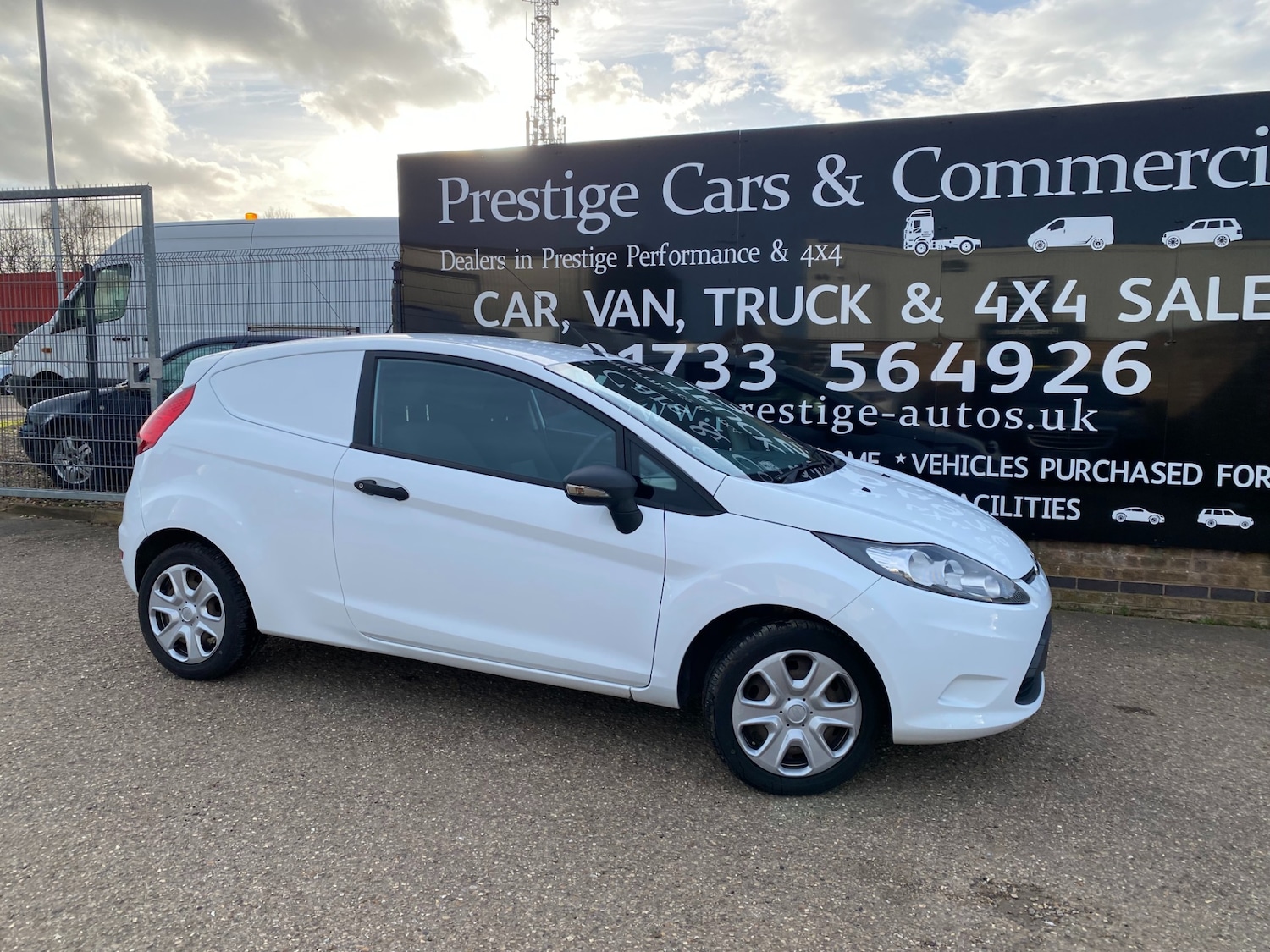 Used Ford Fiesta 2011 for sale - 77883622: Photo 47