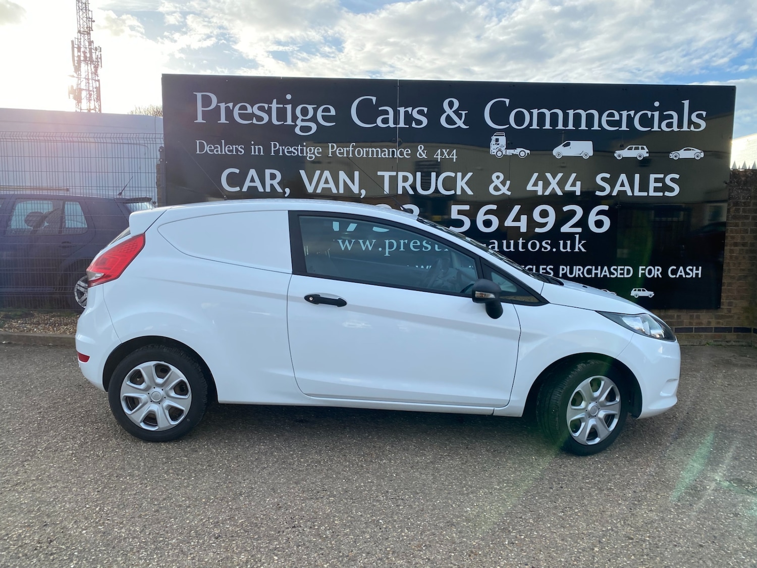 Used Ford Fiesta 2011 for sale - 77883622: Photo 48