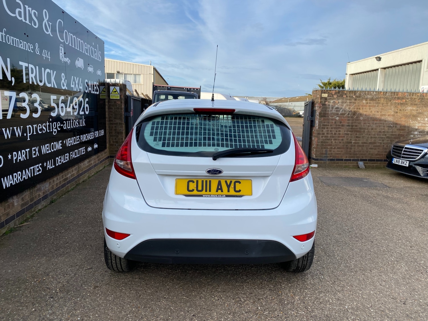 Used Ford Fiesta 2011 for sale - 77883622: Photo 51