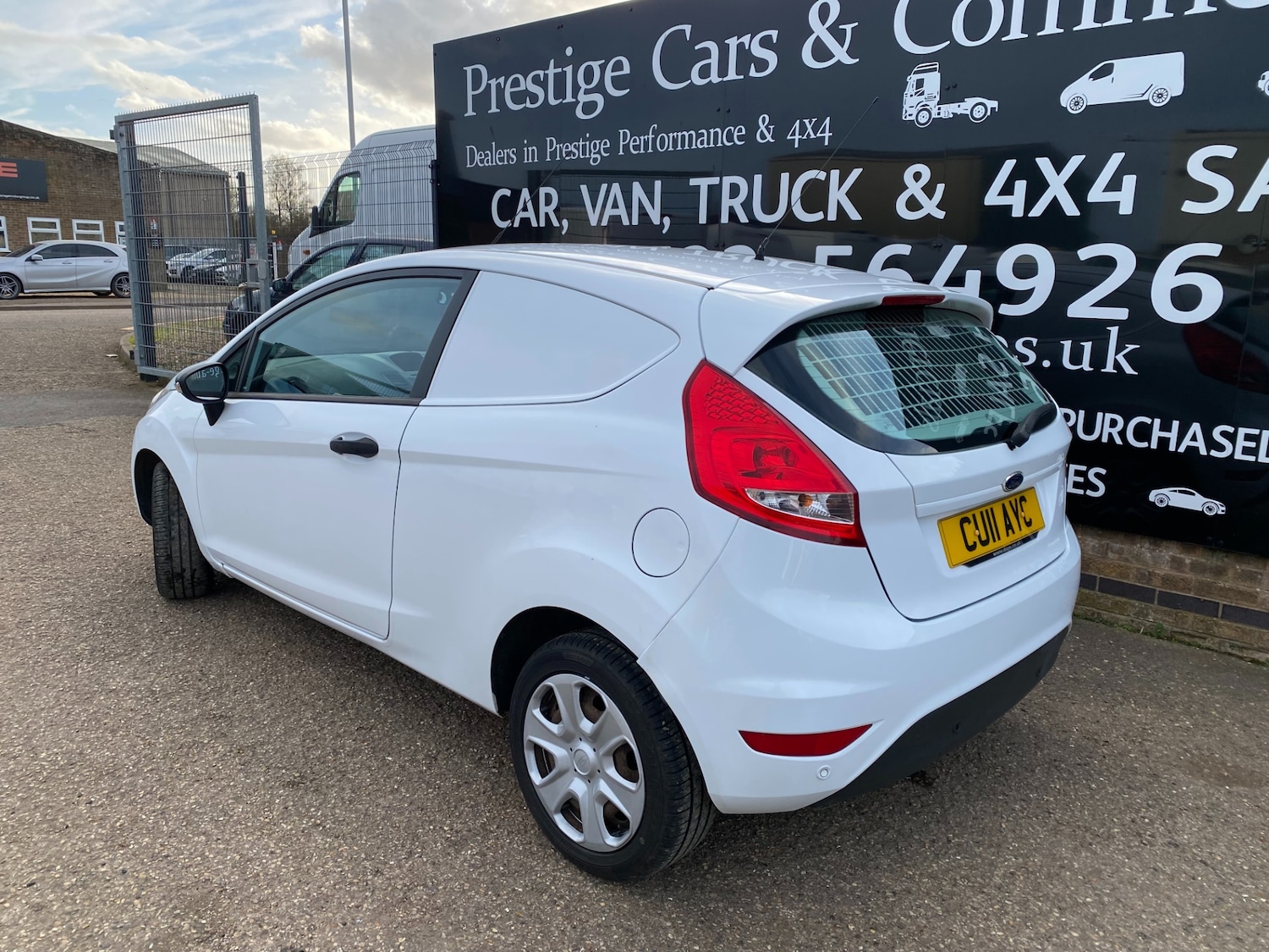 Used Ford Fiesta 2011 for sale - 77883622: Photo 52