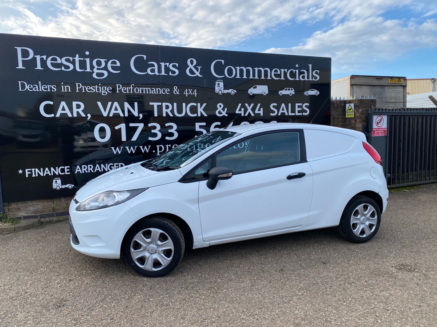 Used Ford Fiesta 2011 for sale - 77883622: Photo 54