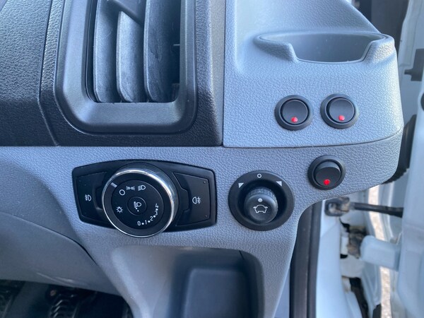 Used Ford Transit 2018 for sale - 74119866: Photo 43