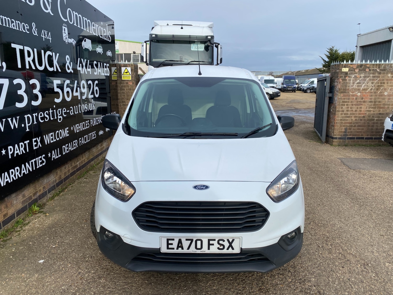 Used Ford Transit Courier 2020 for sale - 76971191: Photo 45