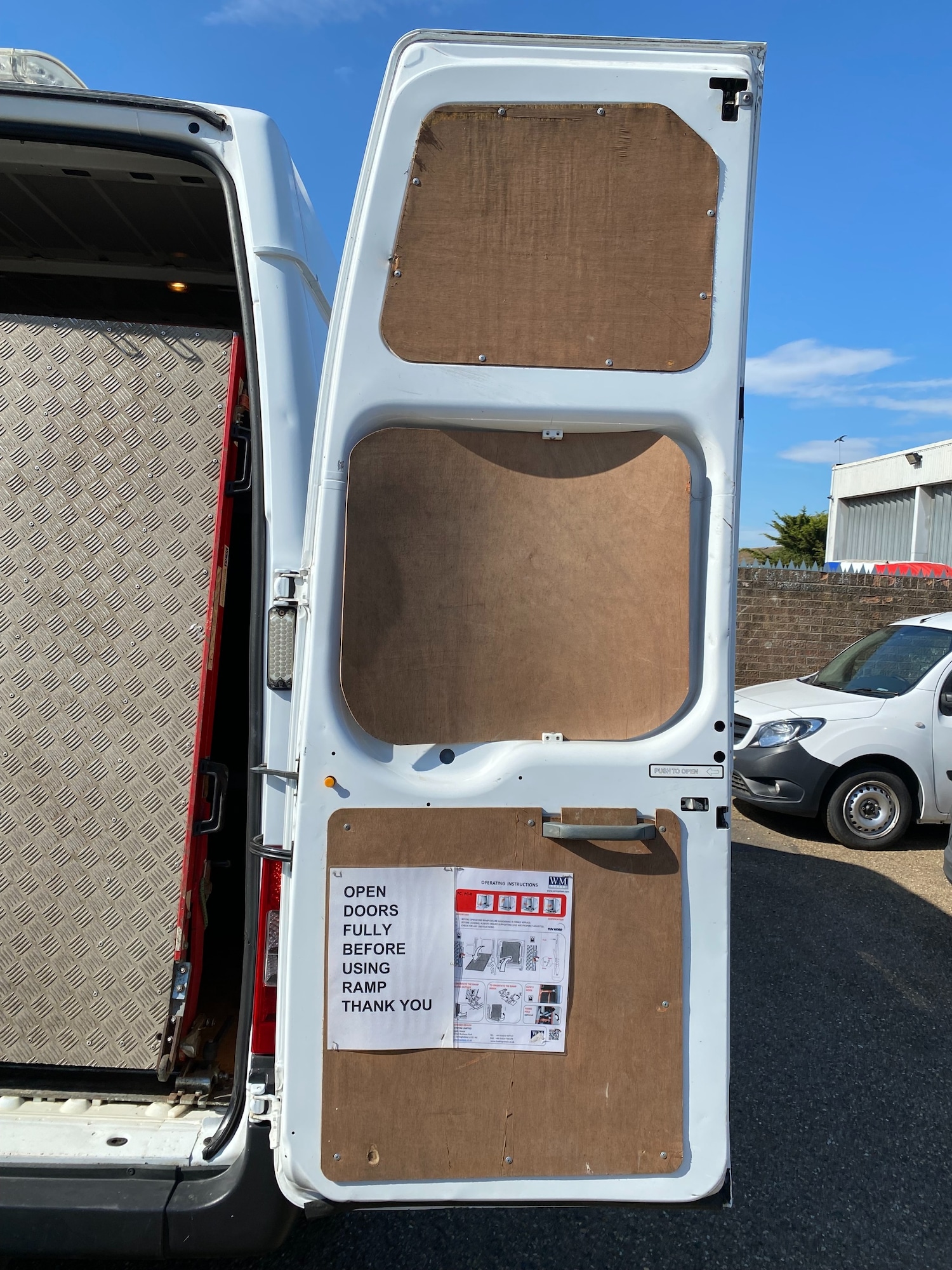 Vehicle 33