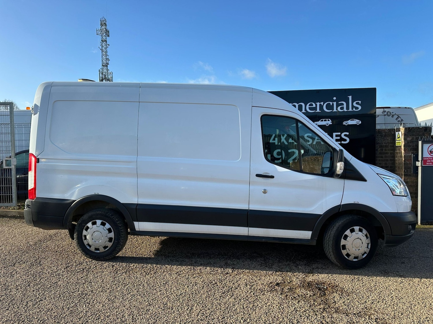 Used Ford Transit 2015 for sale - 76934121: Photo 3