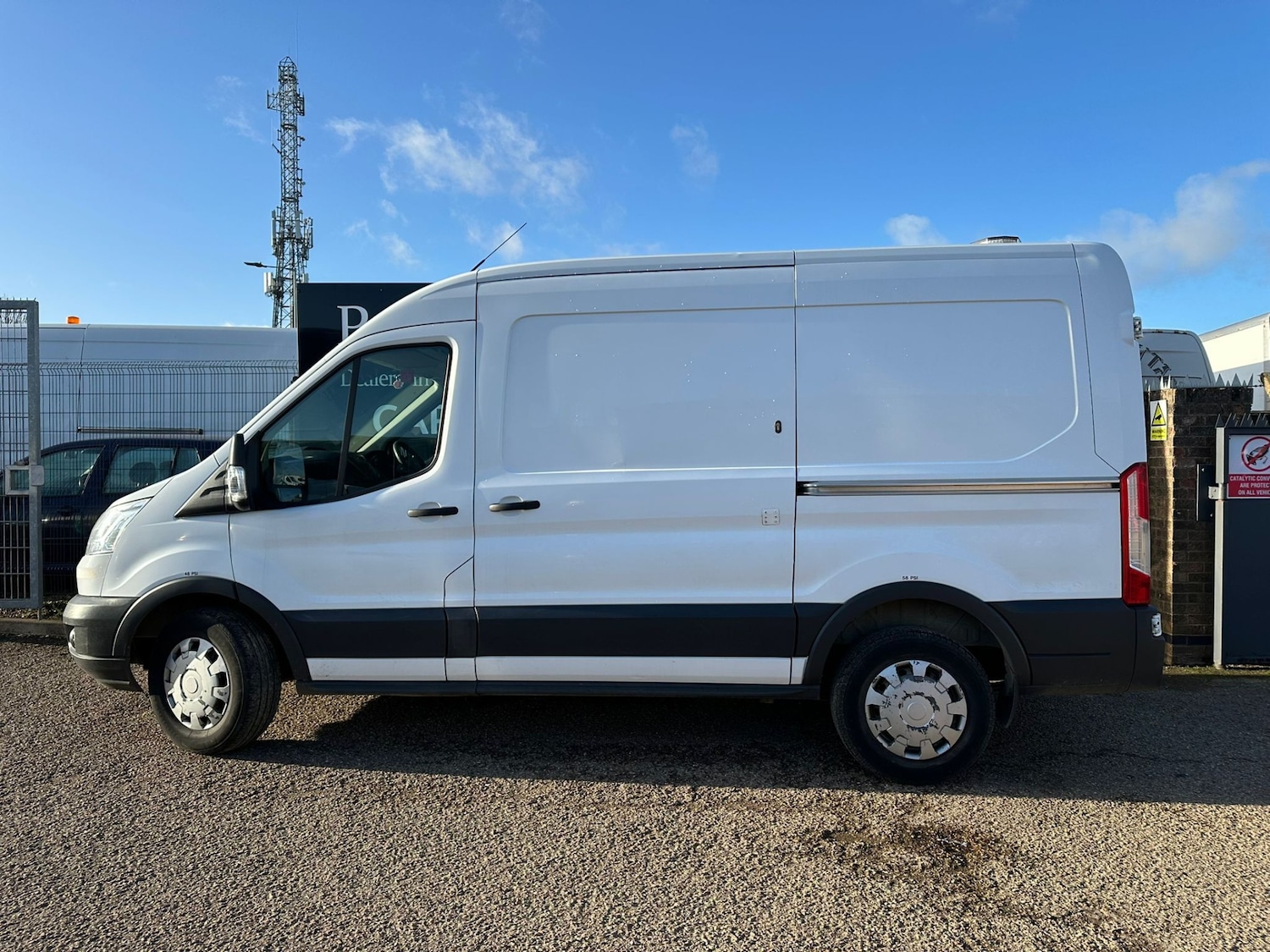 Used Ford Transit 2015 for sale - 76934121: Photo 5