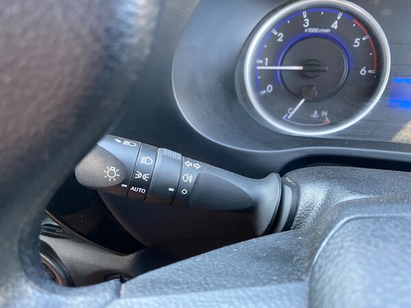 Used Toyota Hilux 2018 for sale - 75039428: Photo 28