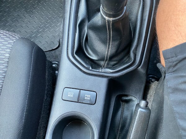 Used Toyota Hilux 2018 for sale - 75039428: Photo 34
