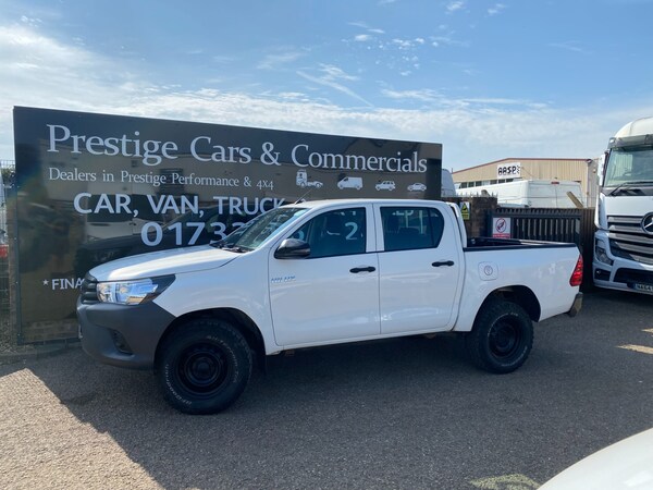 Used Toyota Hilux 2018 for sale - 75039428: Photo 60