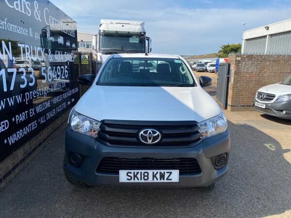 Used Toyota Hilux 2018 for sale - 75039428: Photo 63