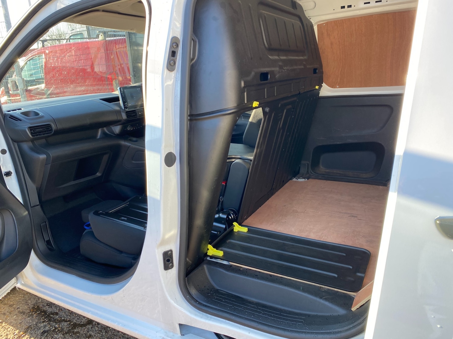 Used Peugeot Partner 2021 for sale - 77570269: Photo 21