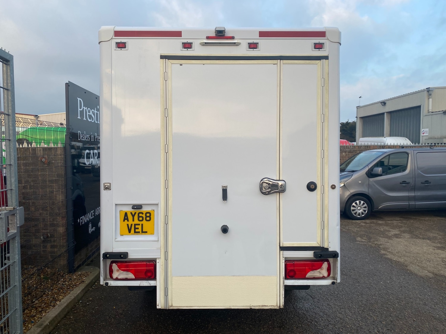 Used Mercedes-Benz Sprinter 2018 for sale - 76951458: Photo 4