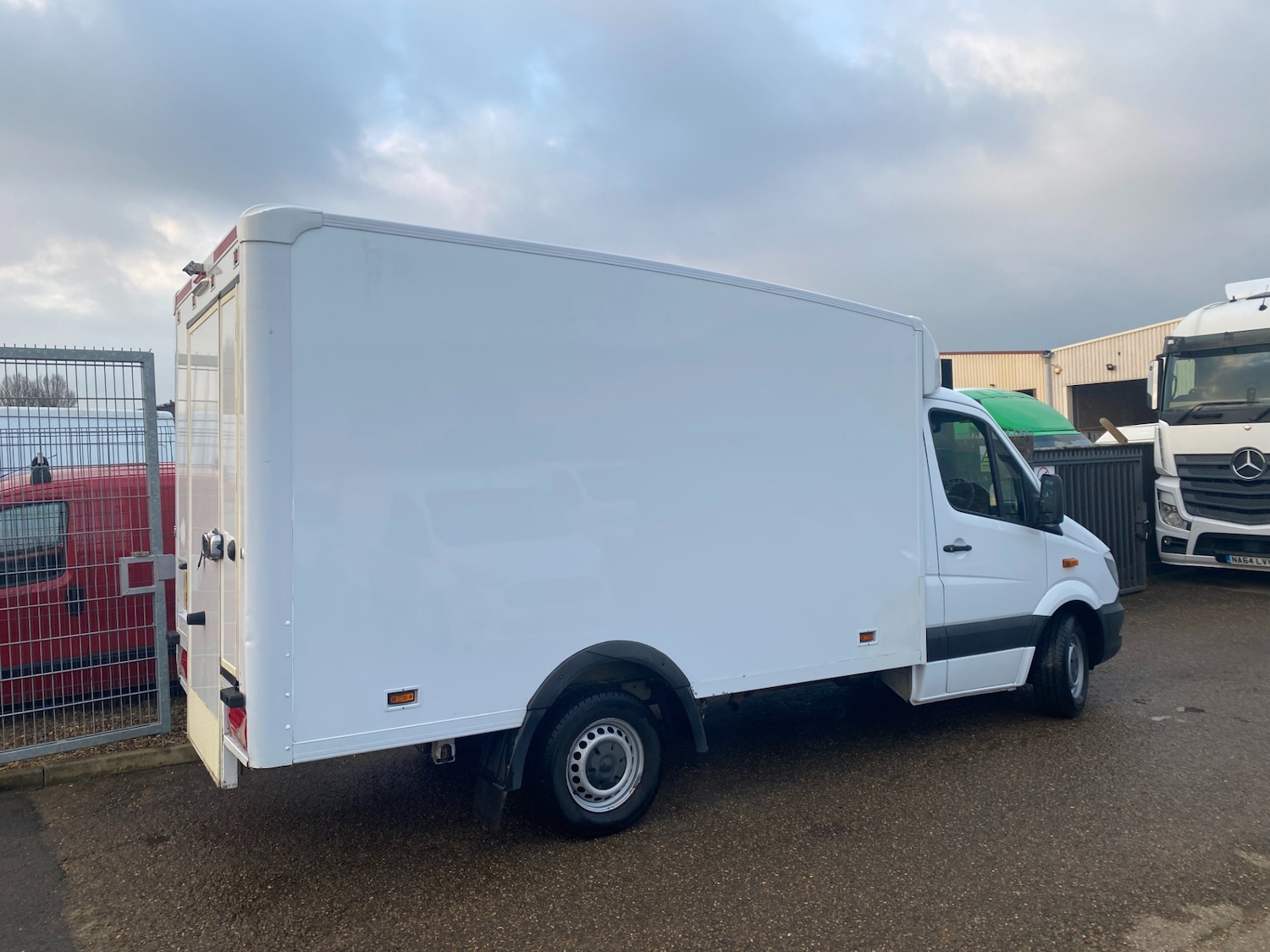 Used Mercedes-Benz Sprinter 2018 for sale - 76951458: Photo 50