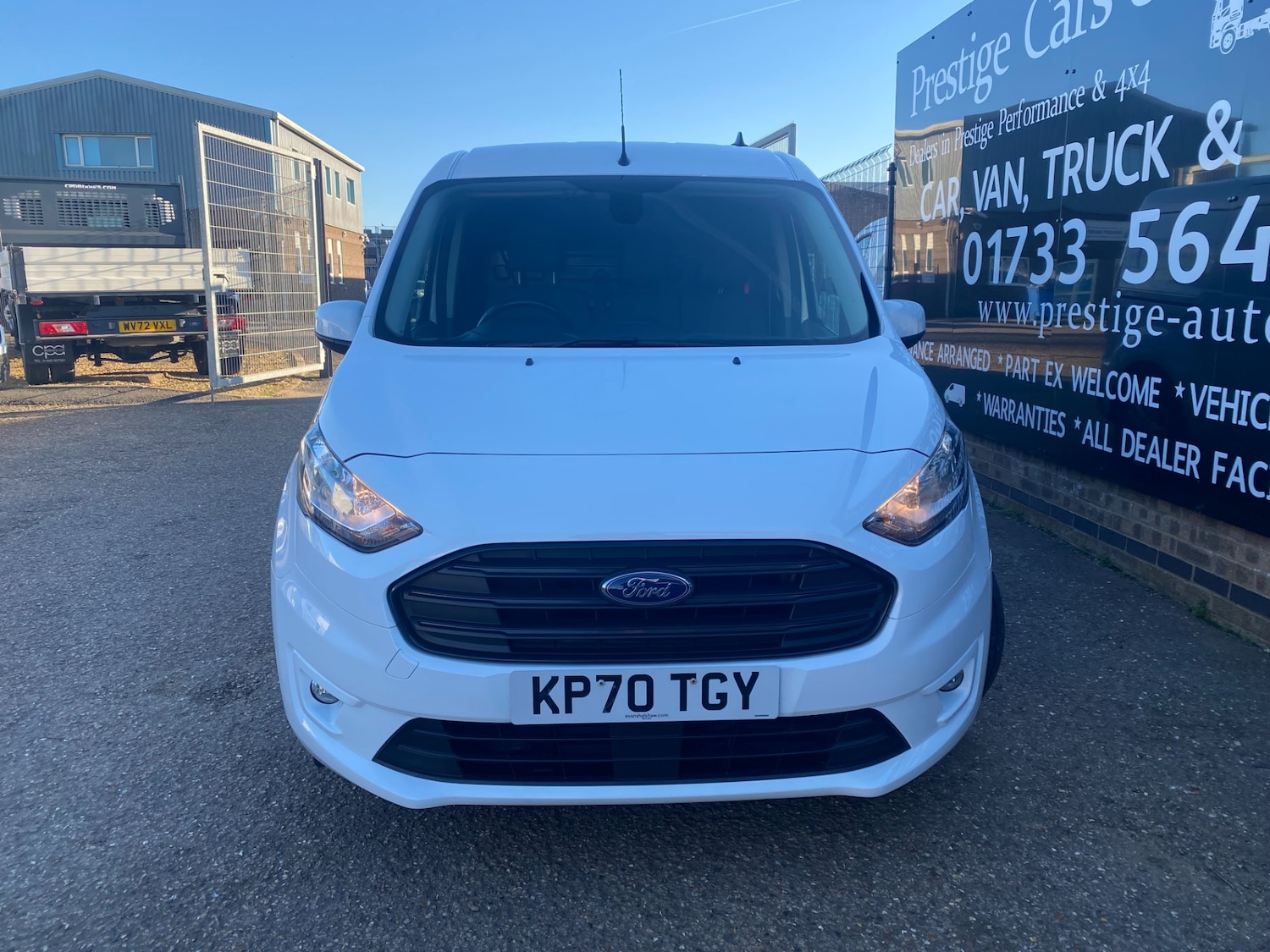 Used Ford Transit Connect 2021 for sale - 76951464: Photo 2