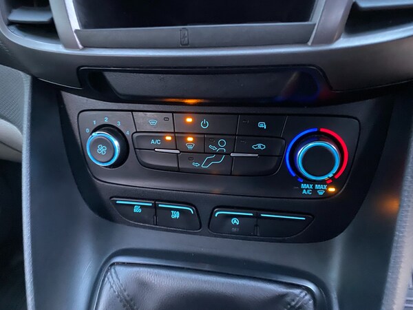 Used Ford Transit Connect 2019 for sale - 73289692: Photo 15
