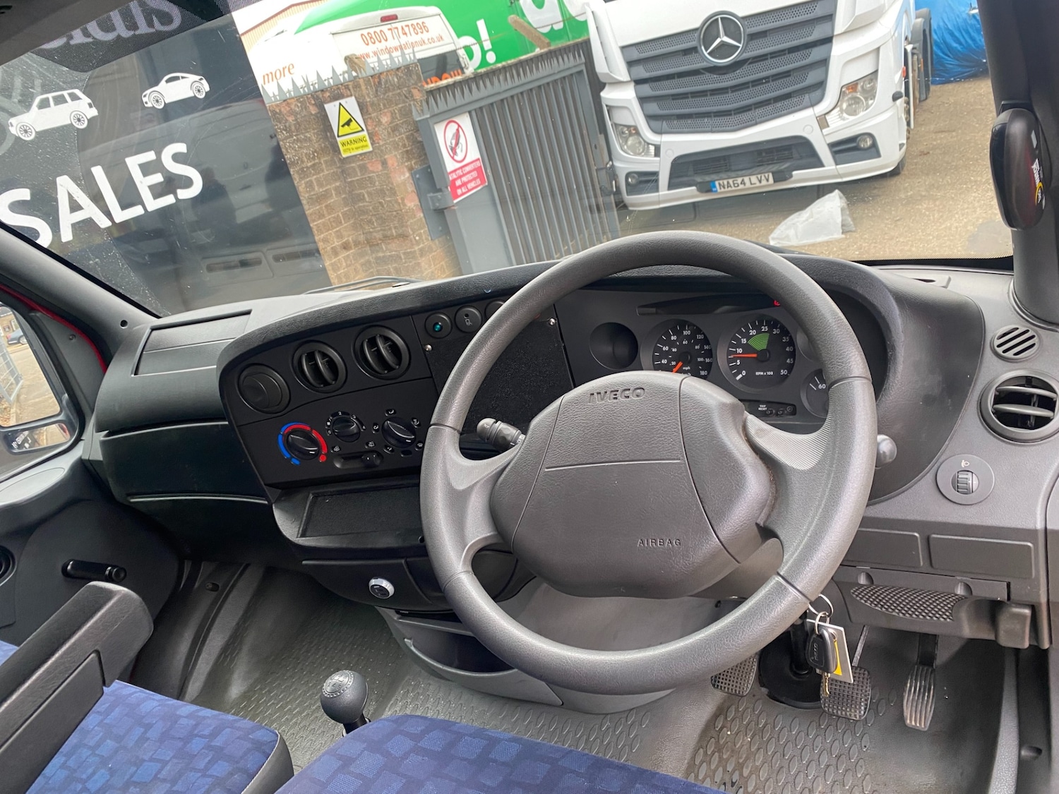 Used Iveco Daily 2003 for sale - 76671152: Photo 7