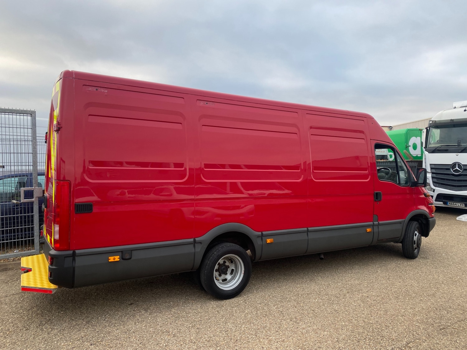 Used Iveco Daily 2003 for sale - 76671152: Photo 76