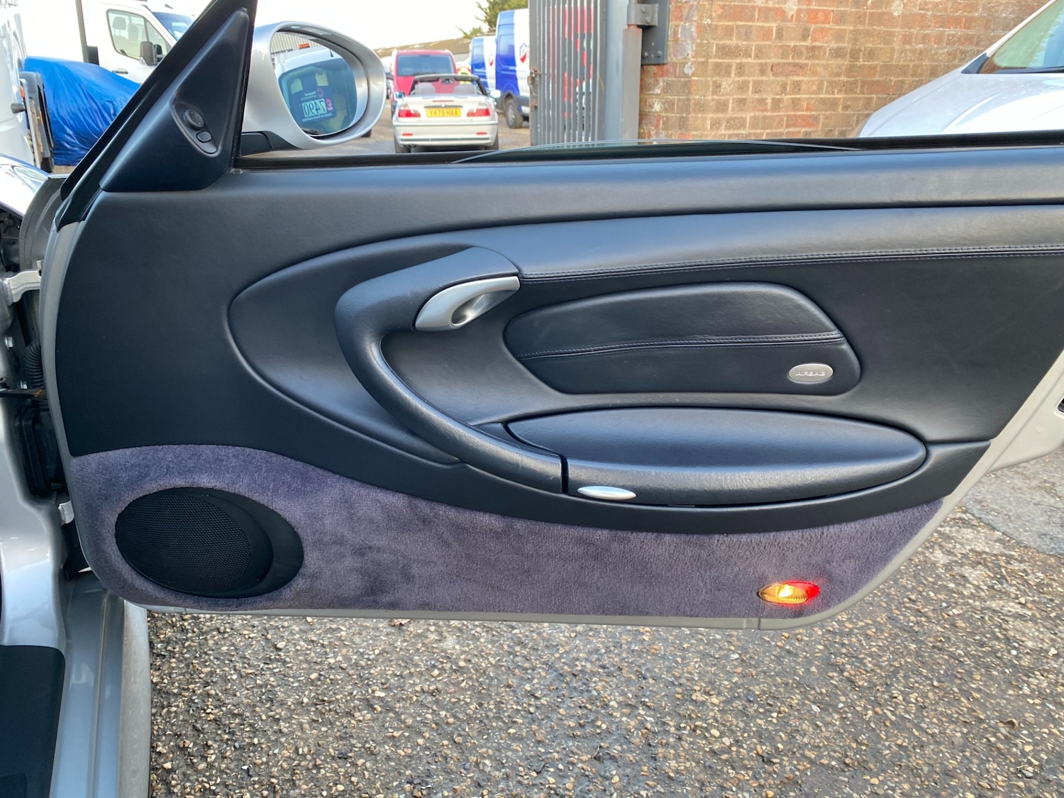 Used Porsche 911 2001 for sale - 77312752: Photo 49