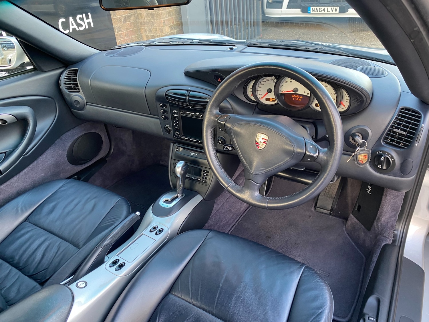 Used Porsche 911 2001 for sale - 77312752: Photo 9