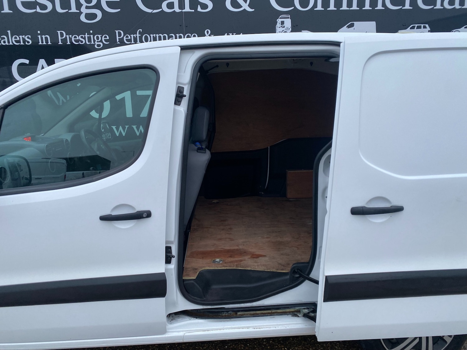 Used Citroen Berlingo 2016 for sale - 76879407: Photo 24