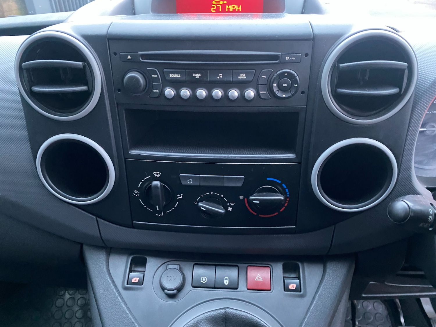 Used Citroen Berlingo 2016 for sale - 76879407: Photo 30