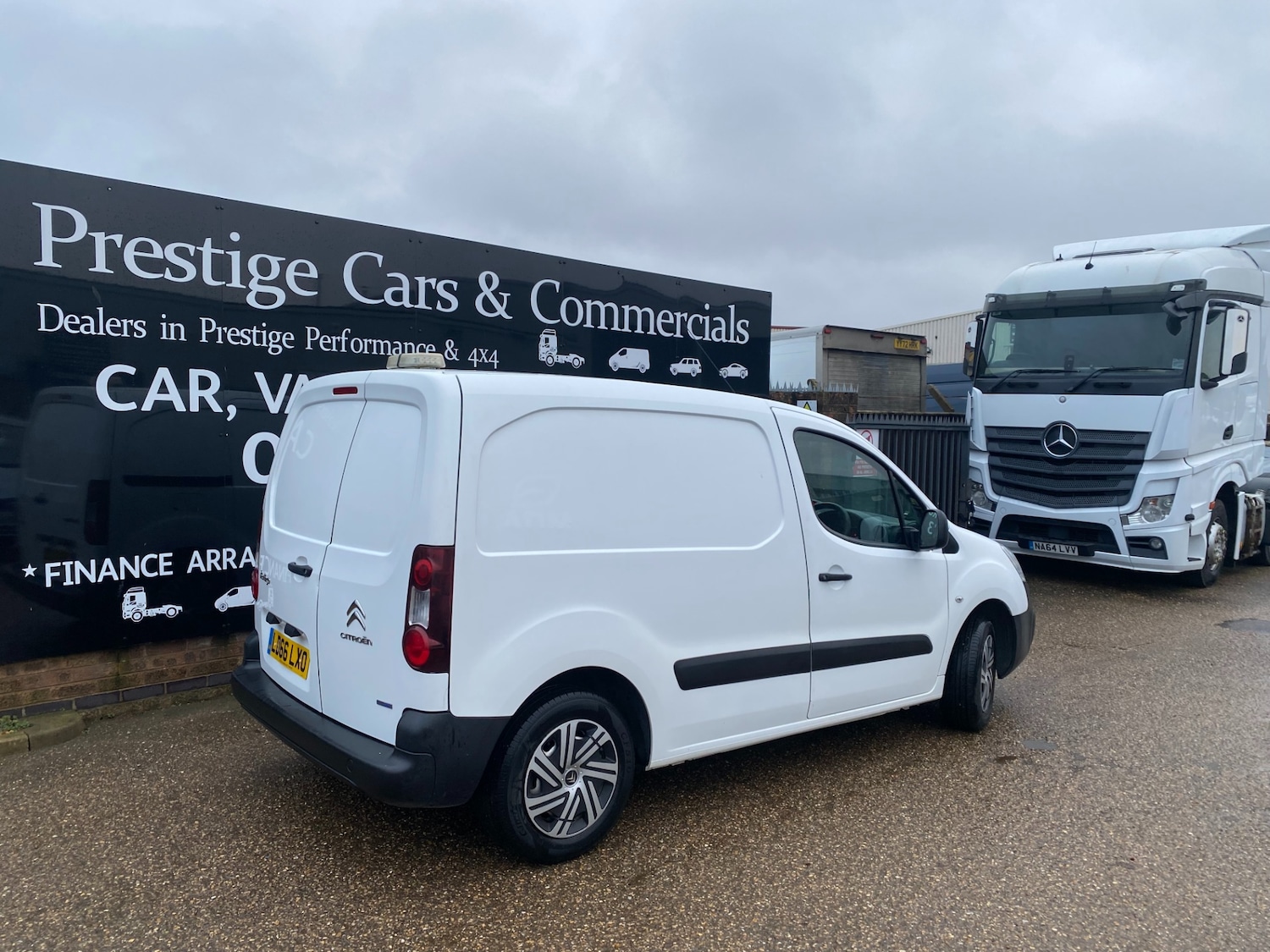 Used Citroen Berlingo 2016 for sale - 76879407: Photo 37