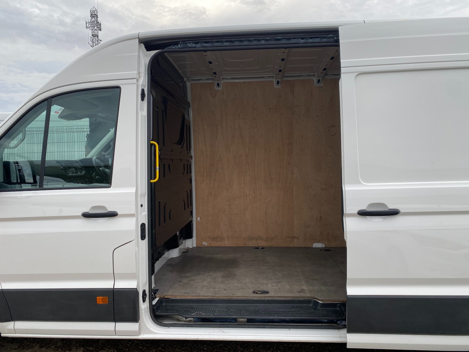 Used Volkswagen Crafter 2022 for sale - 76946939: Photo 11