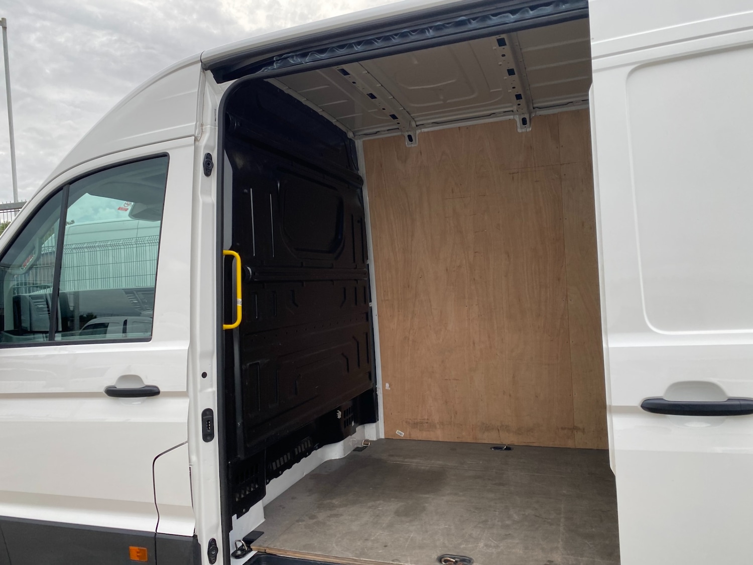 Used Volkswagen Crafter 2022 for sale - 76946939: Photo 21