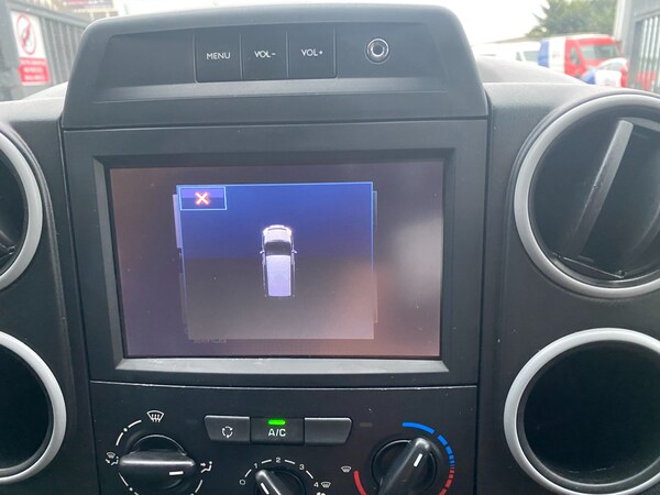 Used Peugeot Partner 2018 for sale - 74707207: Photo 41