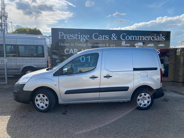 Used Peugeot Partner 2018 for sale - 74707207: Photo 69