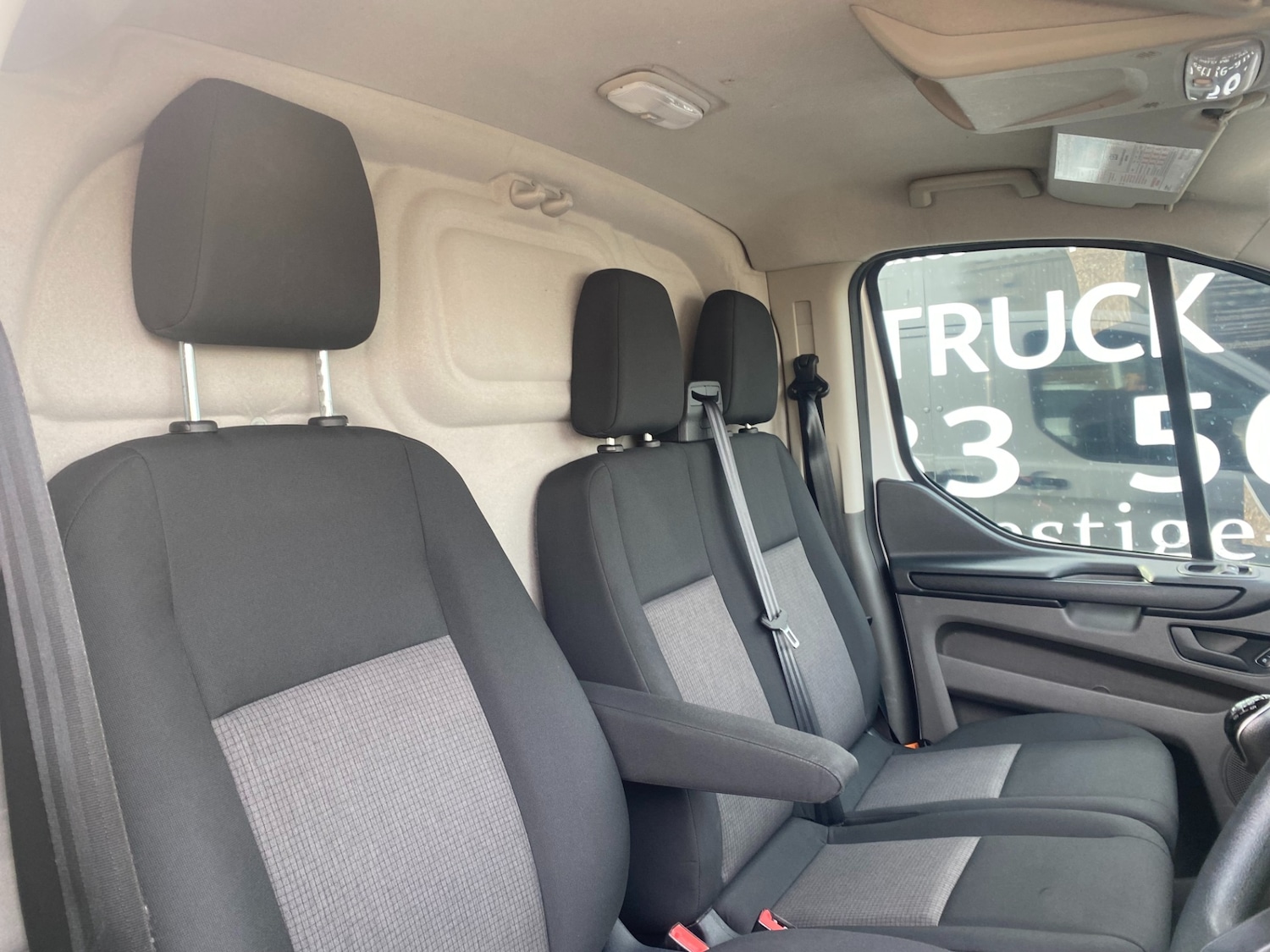 Used Ford Transit Custom 2018 for sale - 77591335: Photo 29