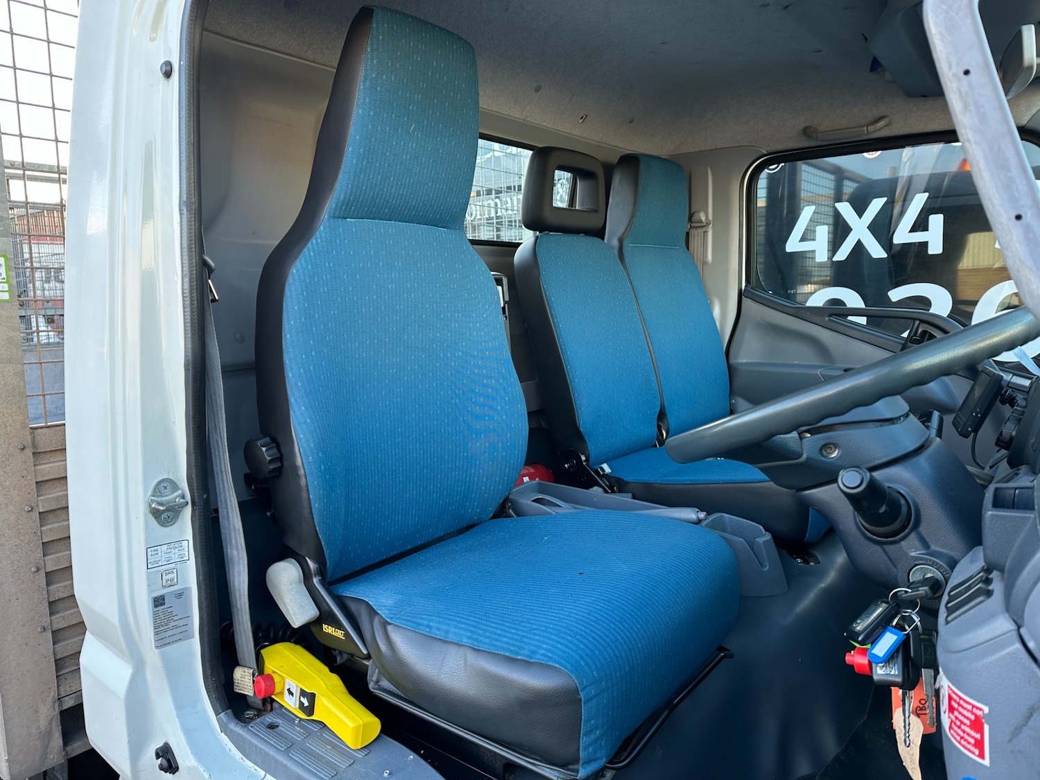 Used Mitsubishi Canter 2015 for sale - 76879744: Photo 24