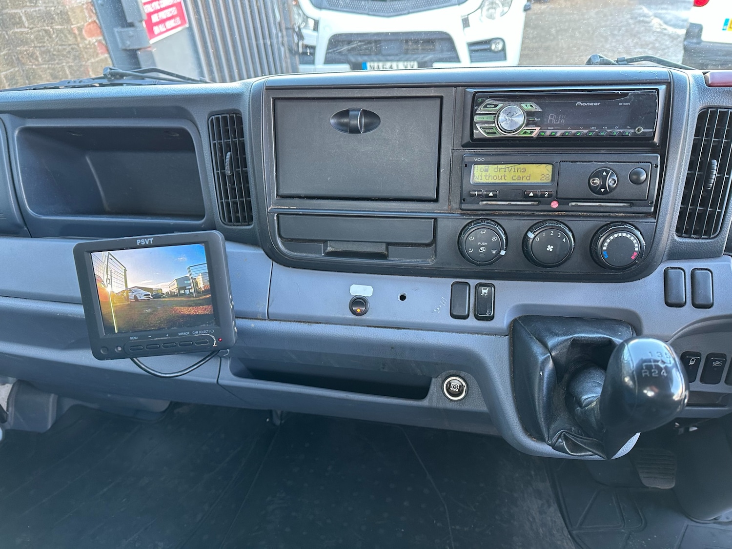 Used Mitsubishi Canter 2015 for sale - 76879744: Photo 27