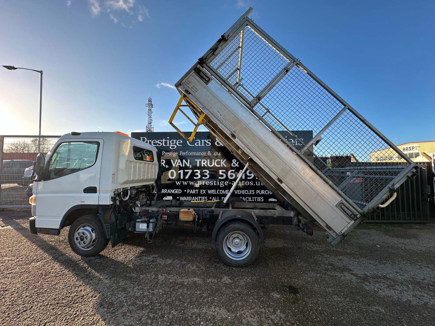 Used Mitsubishi Canter 2015 for sale - 76879744: Photo 3