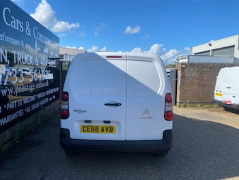 Used Citroen Berlingo 2018 for sale - 78801416: Photo