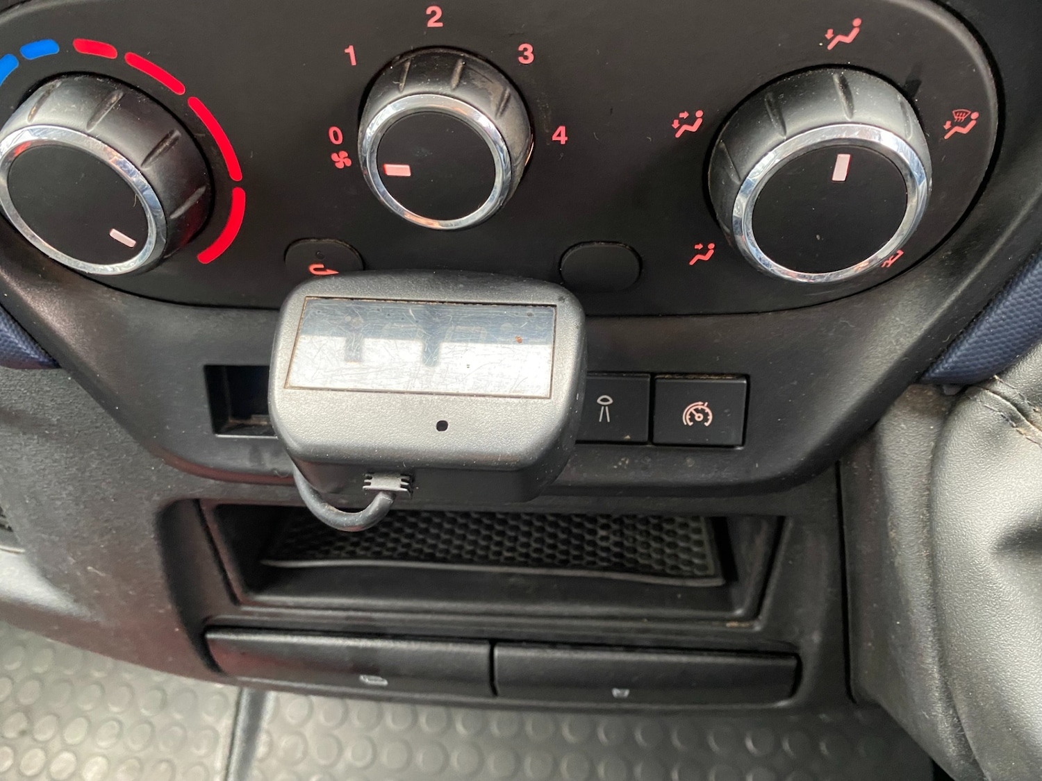 Used Iveco Daily 2017 for sale - 76631202: Photo 35