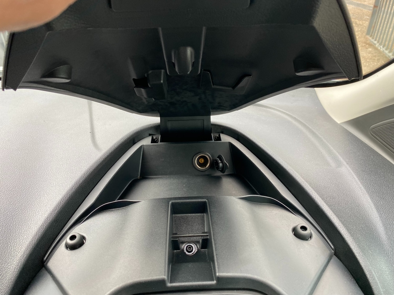 Used Ford Transit Connect 2020 for sale - 78043147: Photo 33