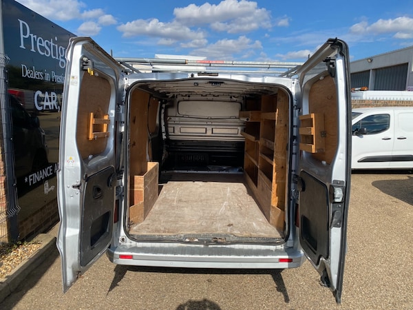 Used Vauxhall Vivaro 2017 for sale - 76325047: Photo 11