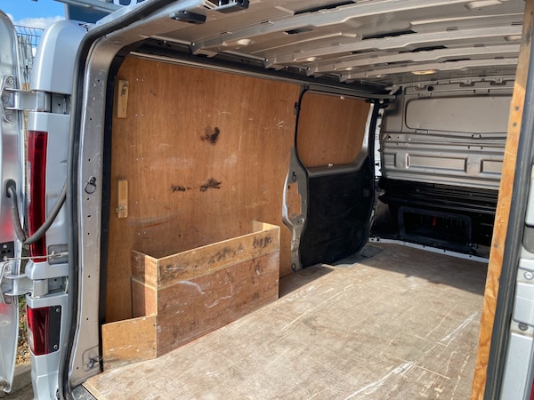 Used Vauxhall Vivaro 2017 for sale - 76325047: Photo 18