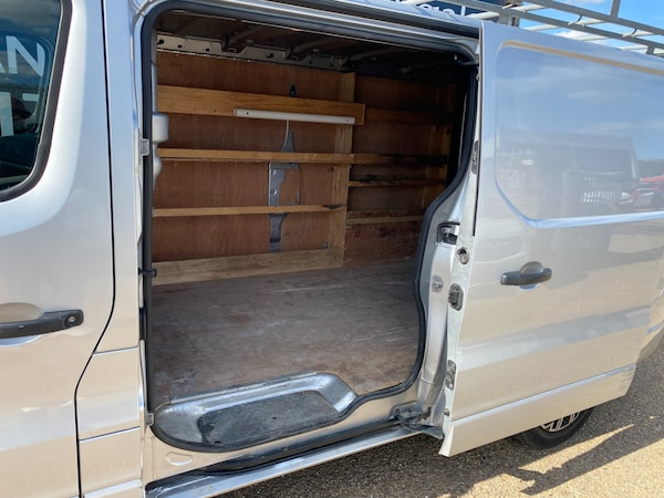 Used Vauxhall Vivaro 2017 for sale - 76325047: Photo 21