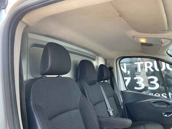 Used Vauxhall Vivaro 2017 for sale - 76325047: Photo 26