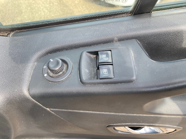 Used Vauxhall Vivaro 2017 for sale - 76325047: Photo 32
