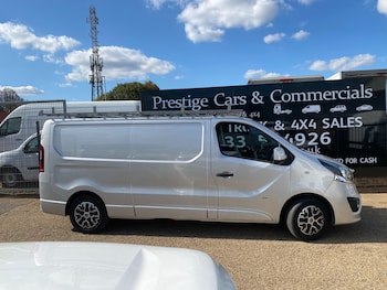 Used Vauxhall Vivaro 2017 for sale - 76325047: Photo 3