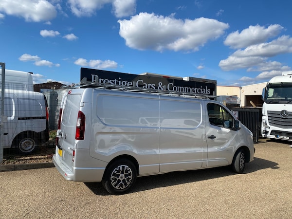 Used Vauxhall Vivaro 2017 for sale - 76325047: Photo 53